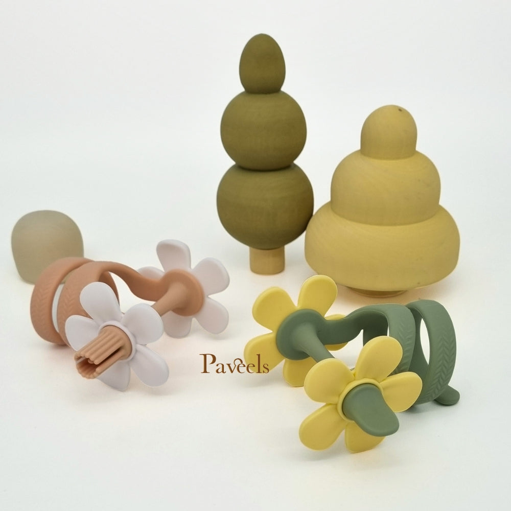 Mamas Tem Serpent Bloom Teether with Case