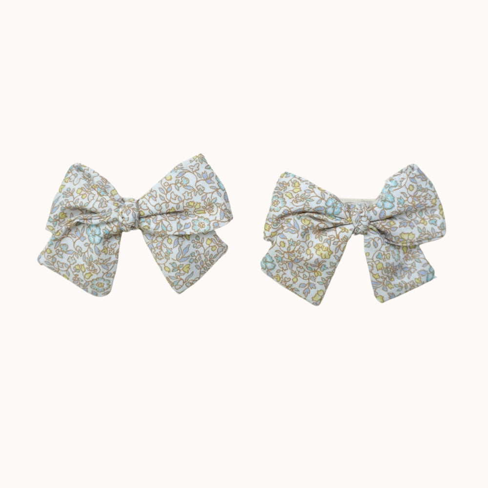 Leaf Lili Whispering Meadow Kids Hair Accessories - Medium Classic Tail Bow Set